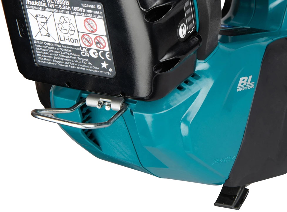 Grandininis pjūklas Akumulatorowa pilarka grandininis 25cm, 2x5,0Ah, 18V, Makita [DUC258RTE]