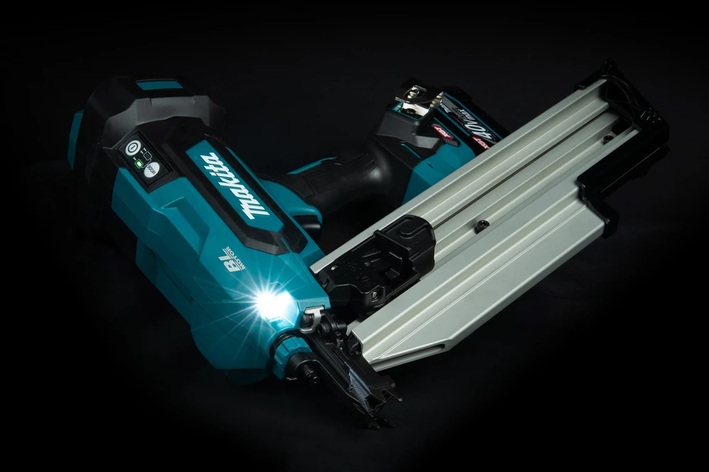 gwoździarka akumuliatorinė do gwoździ 50-90mm, 40V MAX, XGT, Makita [BN002GZ]