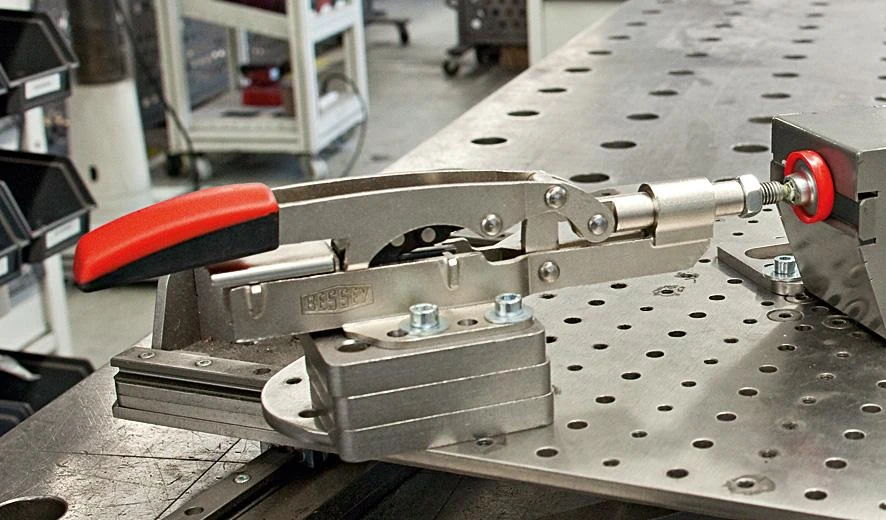 Dvikryptis svirtinis spaustuvas BESSEY STC-IHH25
