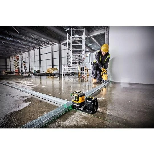 DeWALT kryžminių linijų lazerinis nivelyras DCE089D1G18 12V/18V  (1x2.0 Ah)