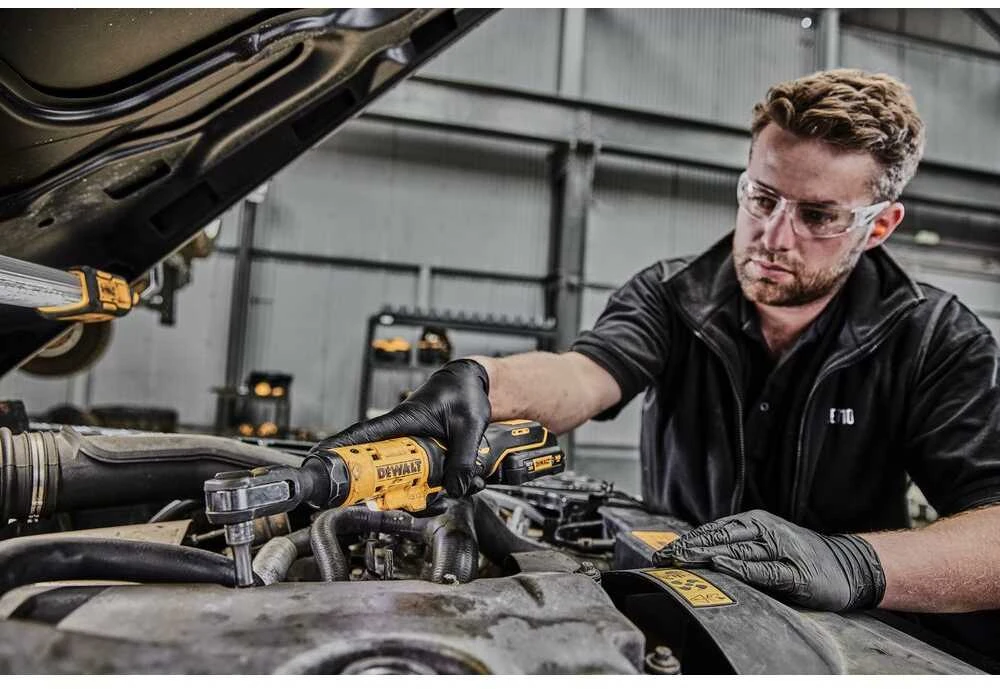 Dewalt Sin.bezszcz 1/4"54nm, aku3.0ah gfn, xr12v