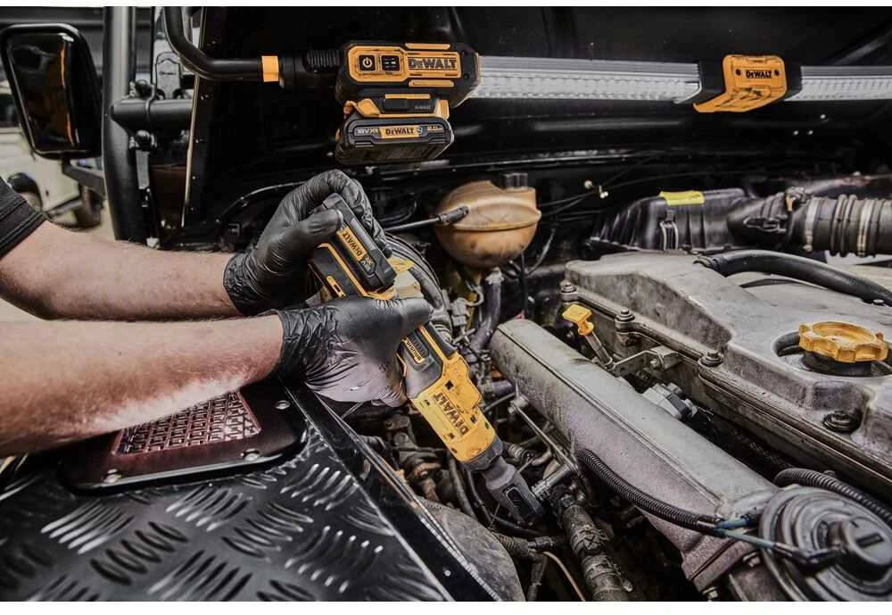 Dewalt Sin.bezszcz 1/4"54nm, aku3.0ah gfn, xr12v
