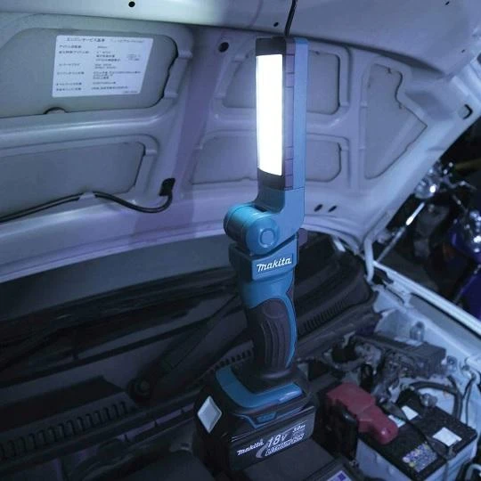 MAKITA LEMPA 14,4-18V LI-ION DML801X + ŠVIESOS DIFUZERINIS DIFUZORIUS