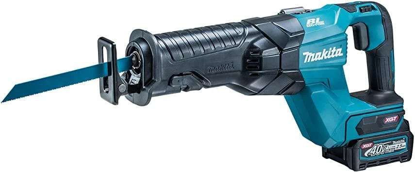 Makita JR001GM201 Reciprocating saw XGT, 32mm stroke; 3,54kg; greitas ašmenų keitimas; bešepetėlinis variklis, 2X4,0Ah, greitasis kroviklis ; įrankių dėklas