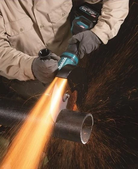 Makita GA038GZ Kampinis šlifuoklis XGT, 230MM, 6600RPM; bešepetėlinis variklis; elektrinis stabdys; AFT; XPT; AWS (be AWS lusto); "Z" versija - komplektuojamas be akumuliatoriaus ir kroviklio