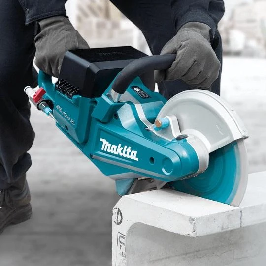 Makita DCE090ZX1 Akumuliatorinis pjūklas ,230mm, max 88mm, 5,6kg (no disc), Be akumuliatorių ir kroviklio!