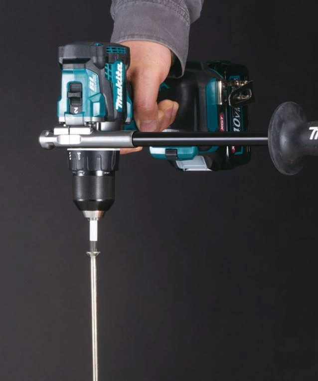 Makita DF001GM201 Akumuliatorinis gręžtuvas-suktuvas XGT, 140/68Nm, bešepetėlinis variklis, 13mm metalinis griebtuvas, 2X4,0Ah, greitasis kroviklis; MAKPAC lagaminas