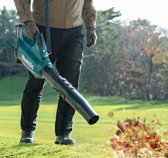 MAKITA pūtiklis 40V XGT mUB001GM101 1x4,0Ah
