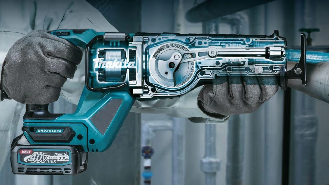 Makita 40V pjūklas pjūklelis su matoma vidinio mechanizmo konstrukcija