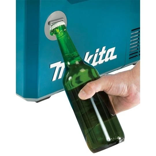 Makita šaldytuvas su integruotu butelių atidarytuvu