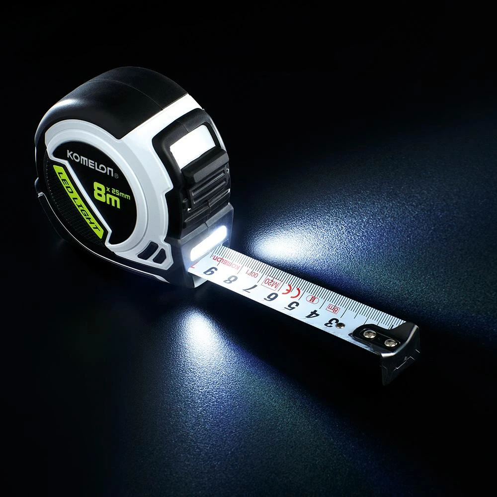 Ruletė su LED apšvietimu, KMC-93L, 8 m, KOMELON