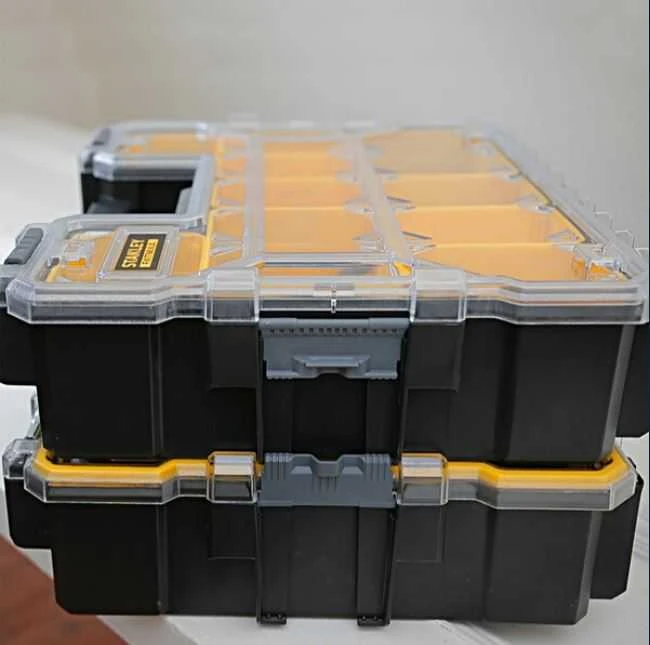STANLEY® FATMAX® 10 skyrelių profesionalus organizatorius su plastikiniais fiksatoriais (1-97-521)