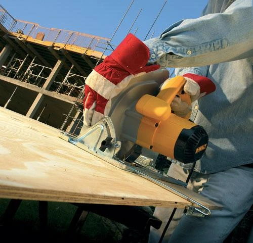 Diskinis pjūklas DeWalt D23700