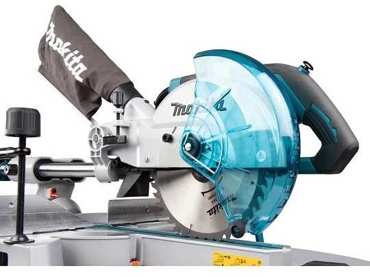 Medžio pjovimo staklės MAKITA LS0816F 1200 W