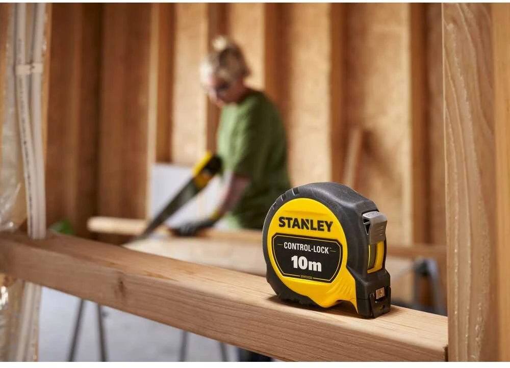 Stanley 10mx25mm KONTROLĖ