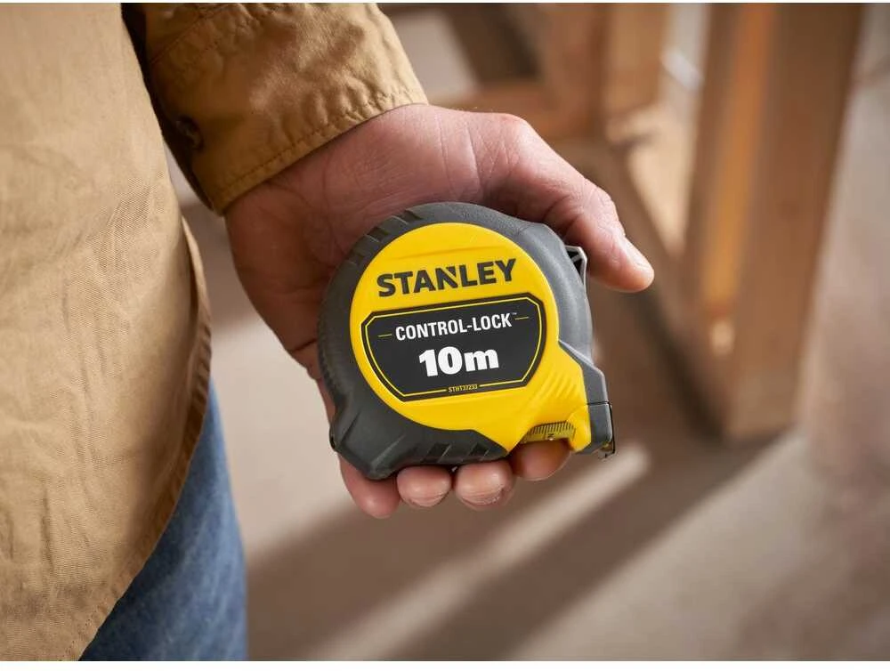 Stanley 10mx25mm KONTROLĖ