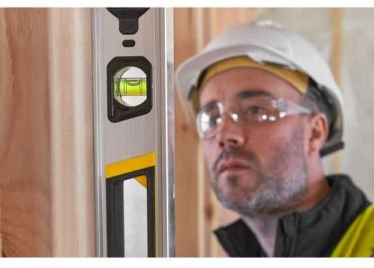 Stanley Poziomnica, „Fatmax Xtreme“ gulsčiukas su dėžine sija, 120 cm, 3 svareliai, 2 rankenos, 0,5 mm/m