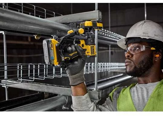 Srieginio strypo veržlės priedas smūginiam veržliasukiui, DeWalt [DT20562-QZ]
