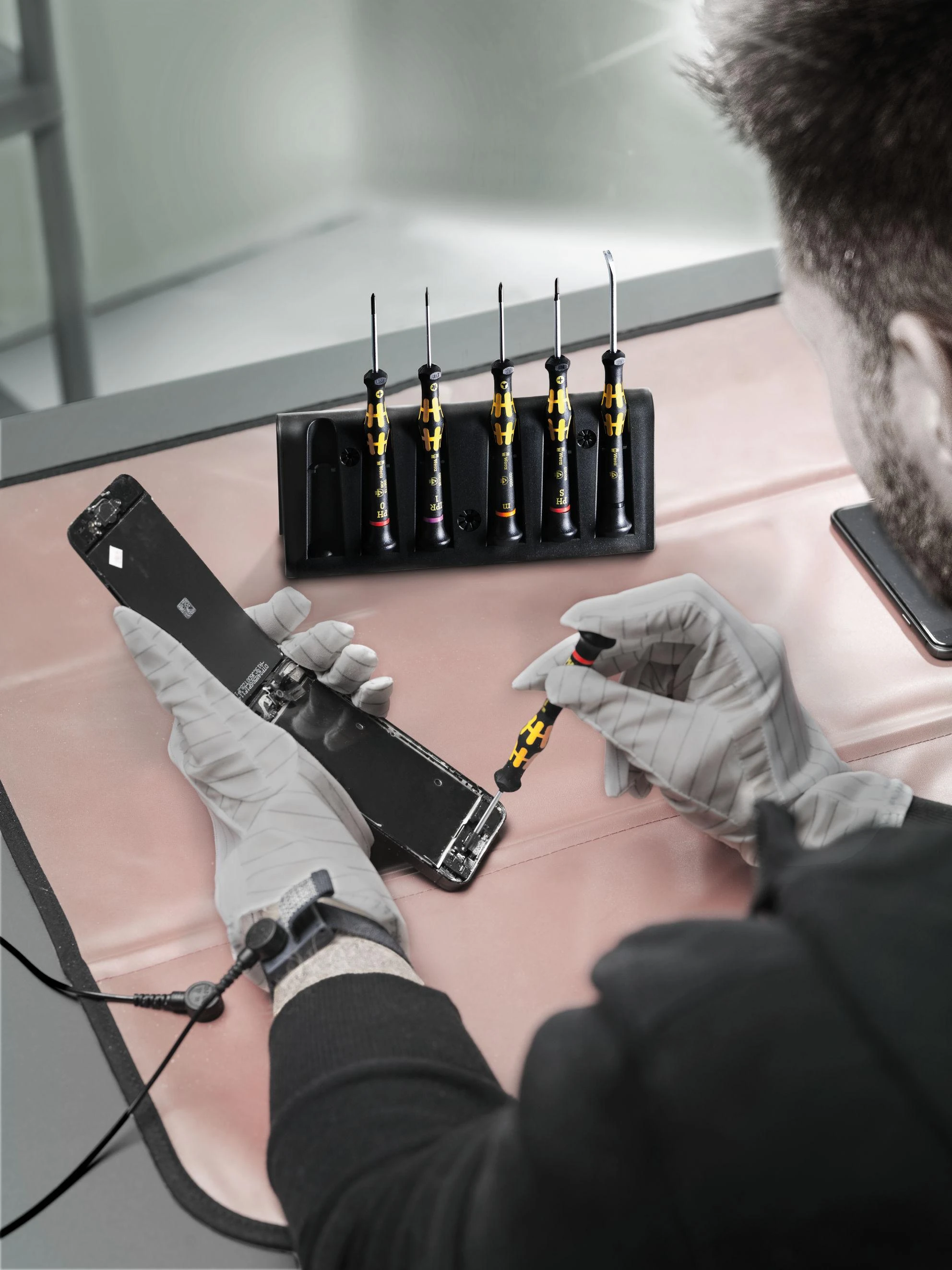 Atsuktuvų rinkinys telefonų remontui Kraftform Micro 6 ESD, 030182 Wera
