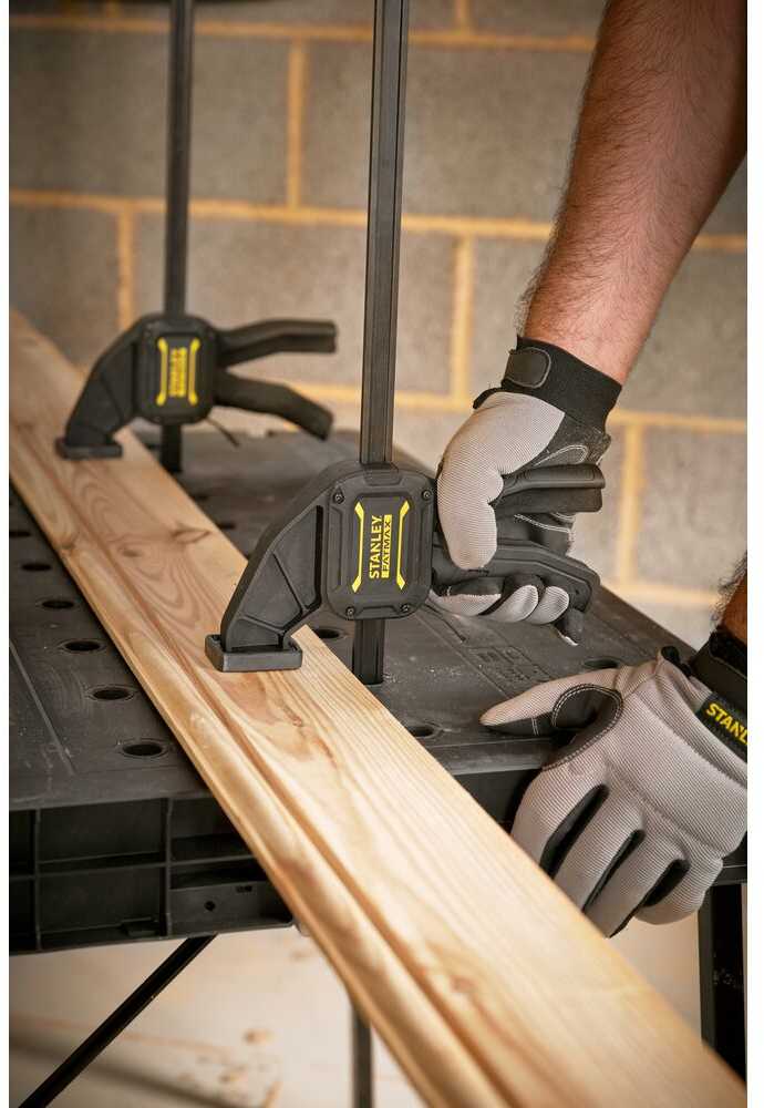 Stanley esminis darbo stalas