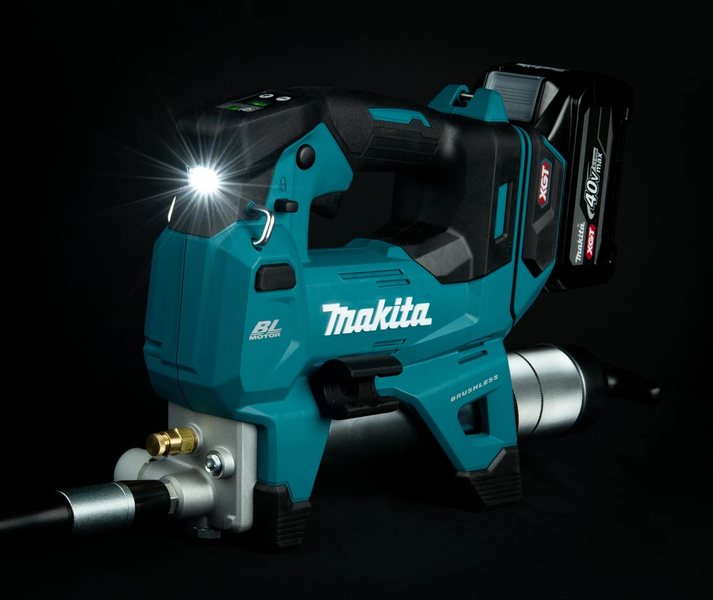 Makita GP001GZ Akumuliatorinis tepimo švirkštas XGT 40V, 690 bar, 145/220/290/350 mL/min, 410/455 g, Be akumuliatorių ir kroviklio!