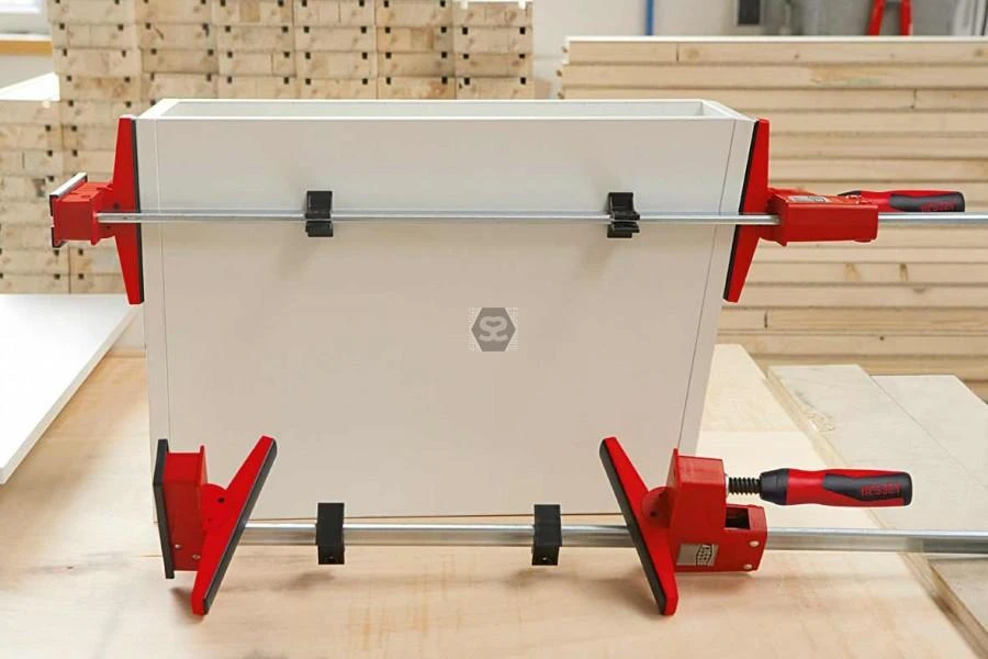 Posvyrio adapteris spaustuvams BESSEY 170x25mm