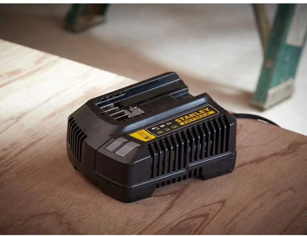 Pakrovėjas Stanley V20; 18 V