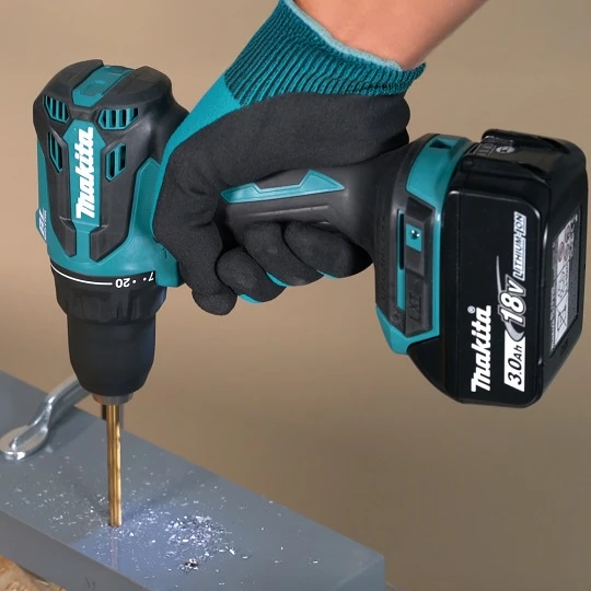 MAKITA SUKTUVAS 18V DDF490SF1J 65/27Nm 1×3,0Ah BL
