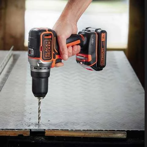 Black & Decker BD ATSUKTUKAS 18V BL186KB 52Nm 2x1,5Ah BL
