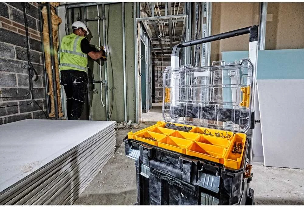 Dewalt smulkių dalių dėžė TSTAK IP54 (DWST82968-1)