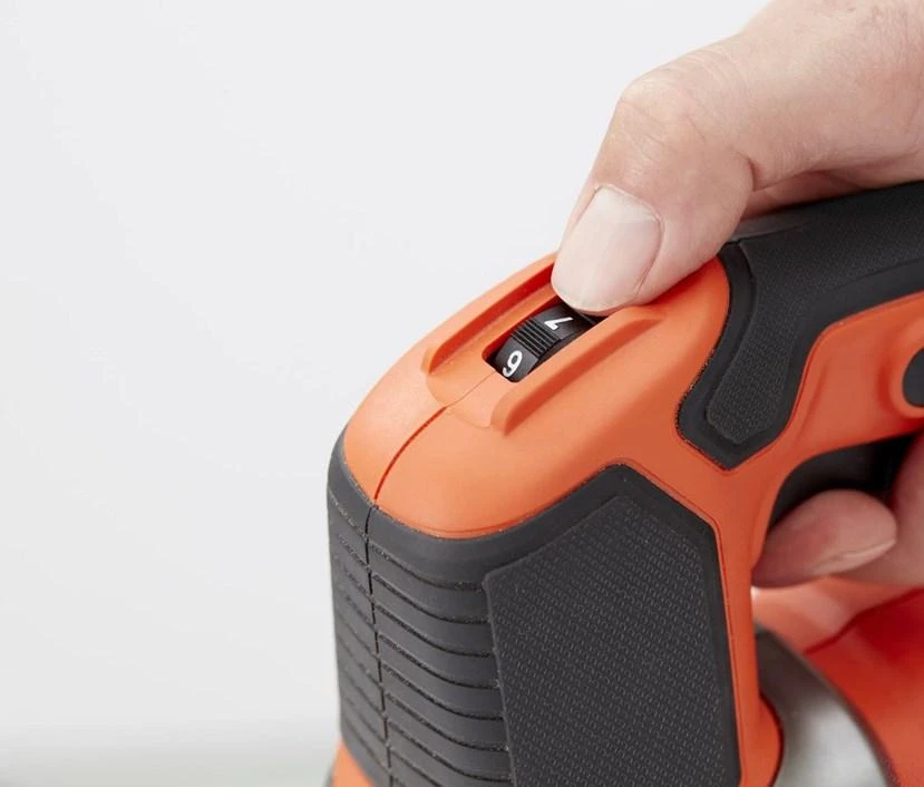 Black & Decker Juodas & Decker Juodas & DECKER Siaurapjūklis | BES610K-QS | 650 W