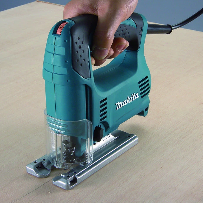 Makita Siaurapjūklis 4329 450 W • 500 – 3 100 min⁻¹