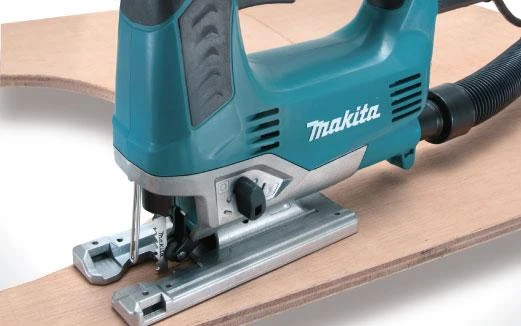 MAKITA Elektrinis siaurapjūklis JV0600K 650W