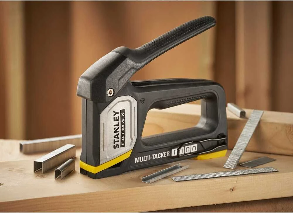 Mechaninis apkabėlių plaktukas Stanley FMHT70401-0