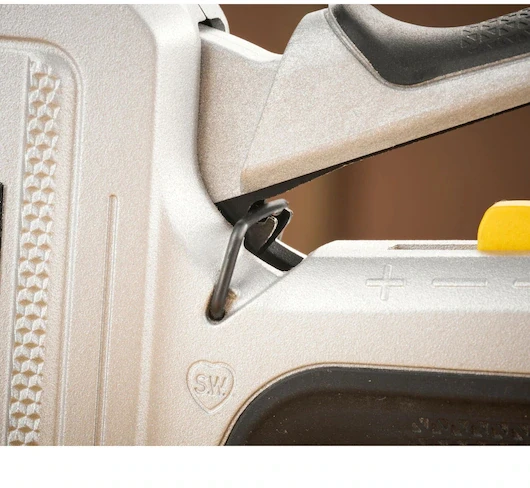 Mechaninis apkabėlių/vinių plaktukas Stanley FMHT70250-0