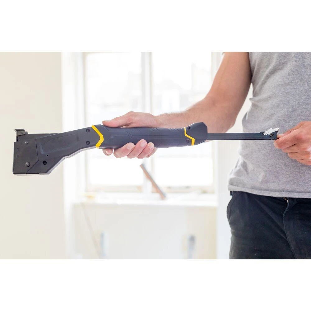 Mechaninis apkabėlių plaktukas Stanley FatMax