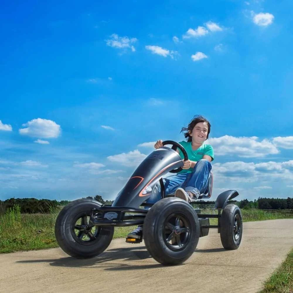 Mašinėlė GO-kartas Berg Juodas Edition BFR (iki 100kg)
