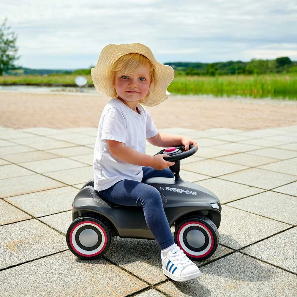 Smoby BIG Vaikiškas automobilis Bobby Car Neo Antracit