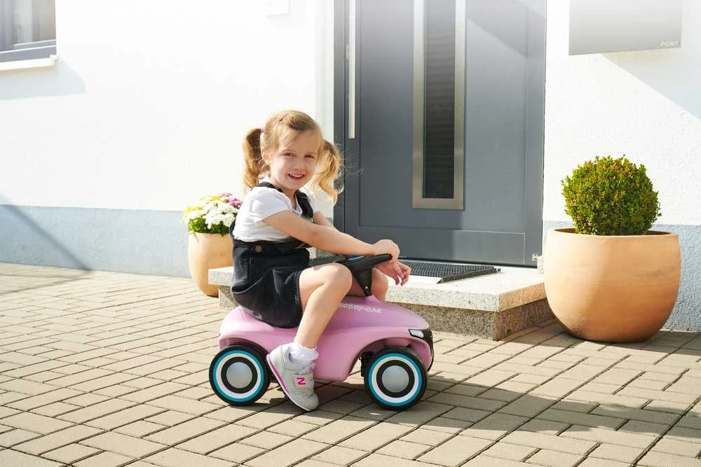 Smoby BIG Vaikiškas Pchacz Big Bobby Car Neo Rožinė