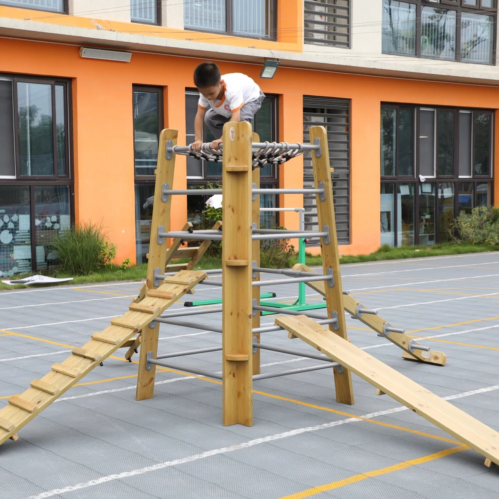 CLASSIC WORLD EDU medinio laipiojimo bokšto kopėčių 360 laipsnių sertifikatas