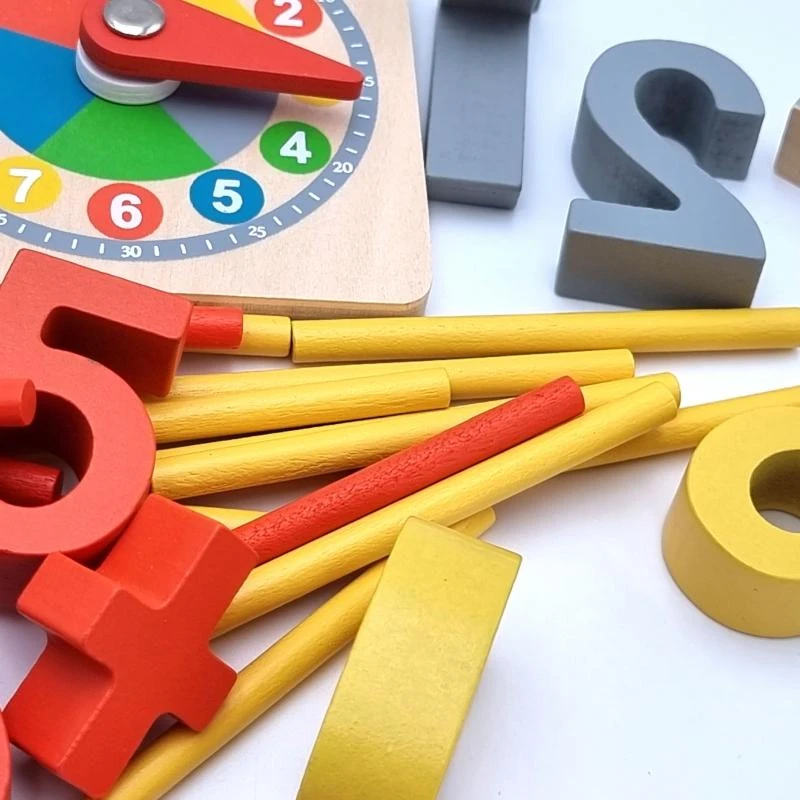 ClassicWorld Klasikinio pasaulio matematinių žaidimų numeriai Montessori 67 EL.