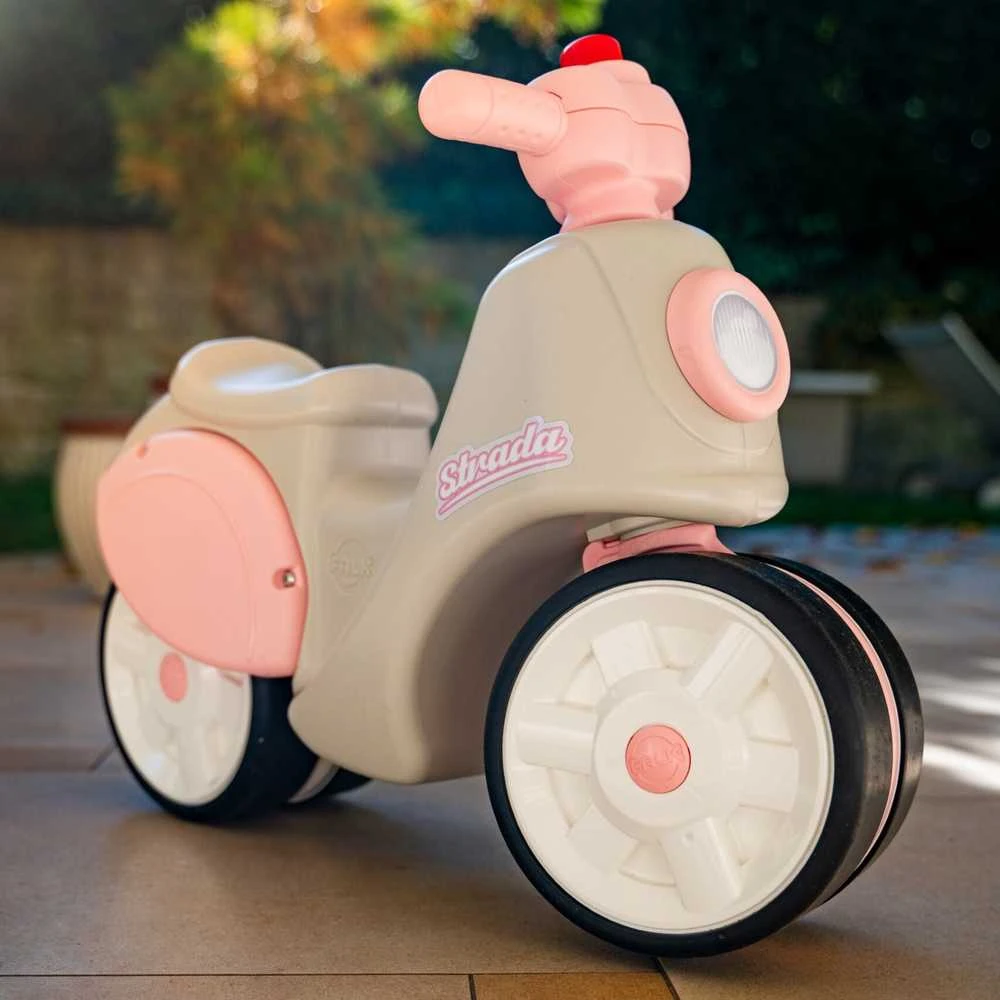 „Falk Scooter Strada Retro Ride“ mergaitei ramioms padangoms nuo vienerių metų