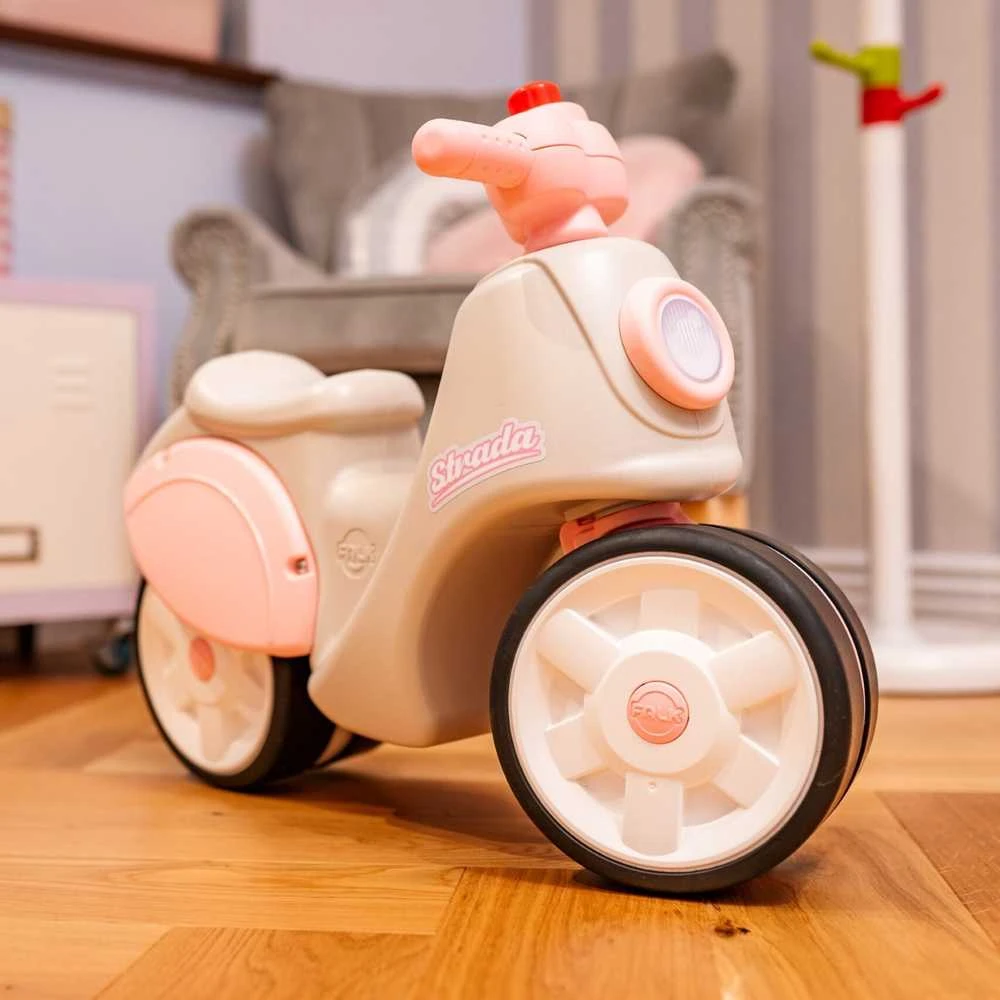 „Falk Scooter Strada Retro Ride“ mergaitei ramioms padangoms nuo vienerių metų