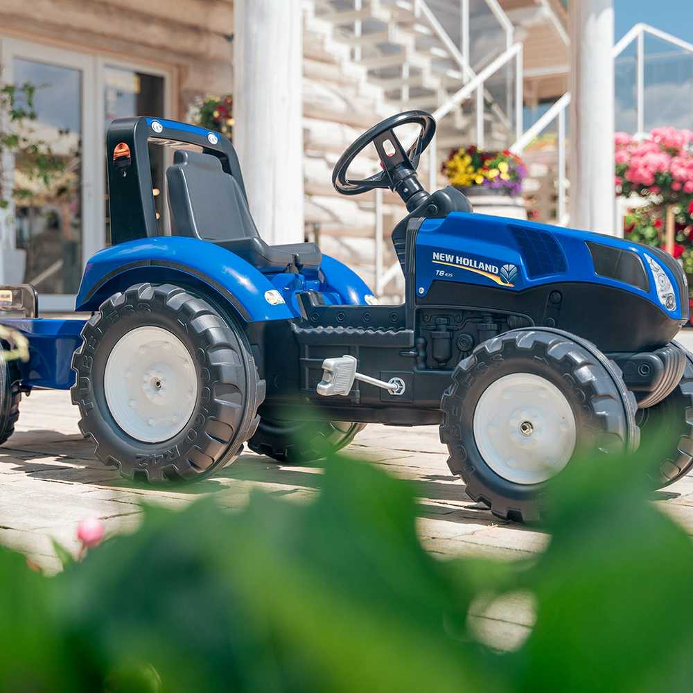 FALK pedalinis traktorius New Holland su priekaba