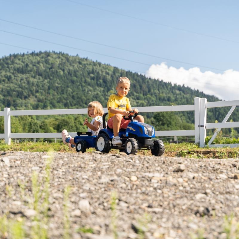 FALK Pedaliniai traktoriai New Holland Su priekaba ir atsidarančia variklio gaubtu