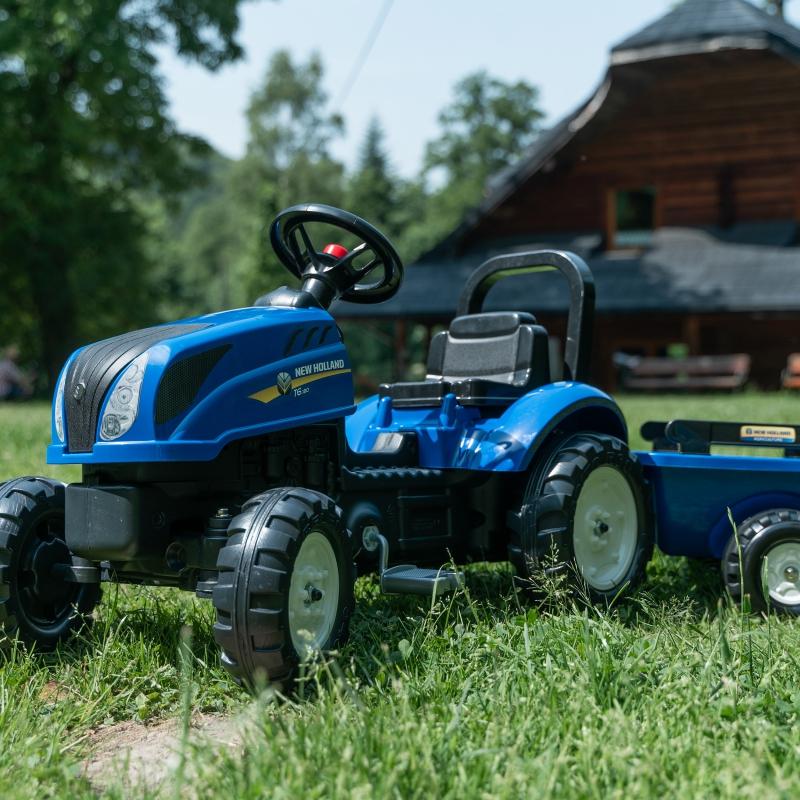 FALK Pedaliniai traktoriai New Holland Su priekaba ir atsidarančia variklio gaubtu