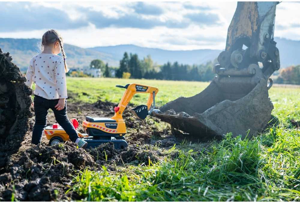 FALK Super Builder ekskavatorius su priekaba ir priedais