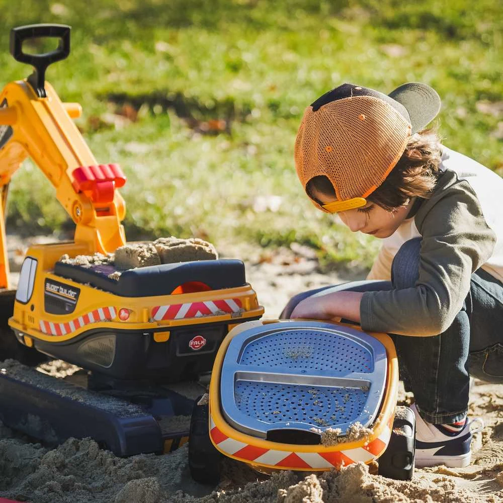 FALK Super Builder ekskavatorius su priekaba ir priedais