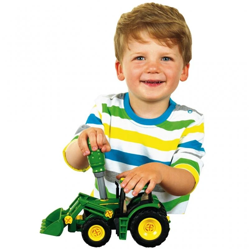 Klein Vilkikas su traktorium ant priekabos „John Deere“