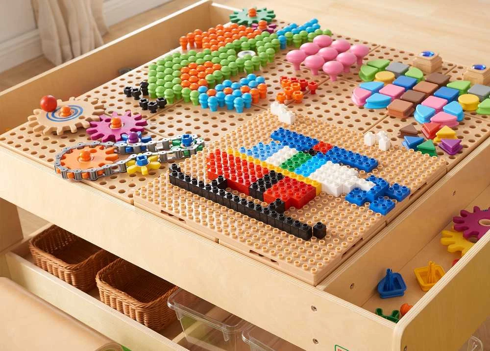 MASTERKIDZ 1 mažų blokelių statybinė plokštė